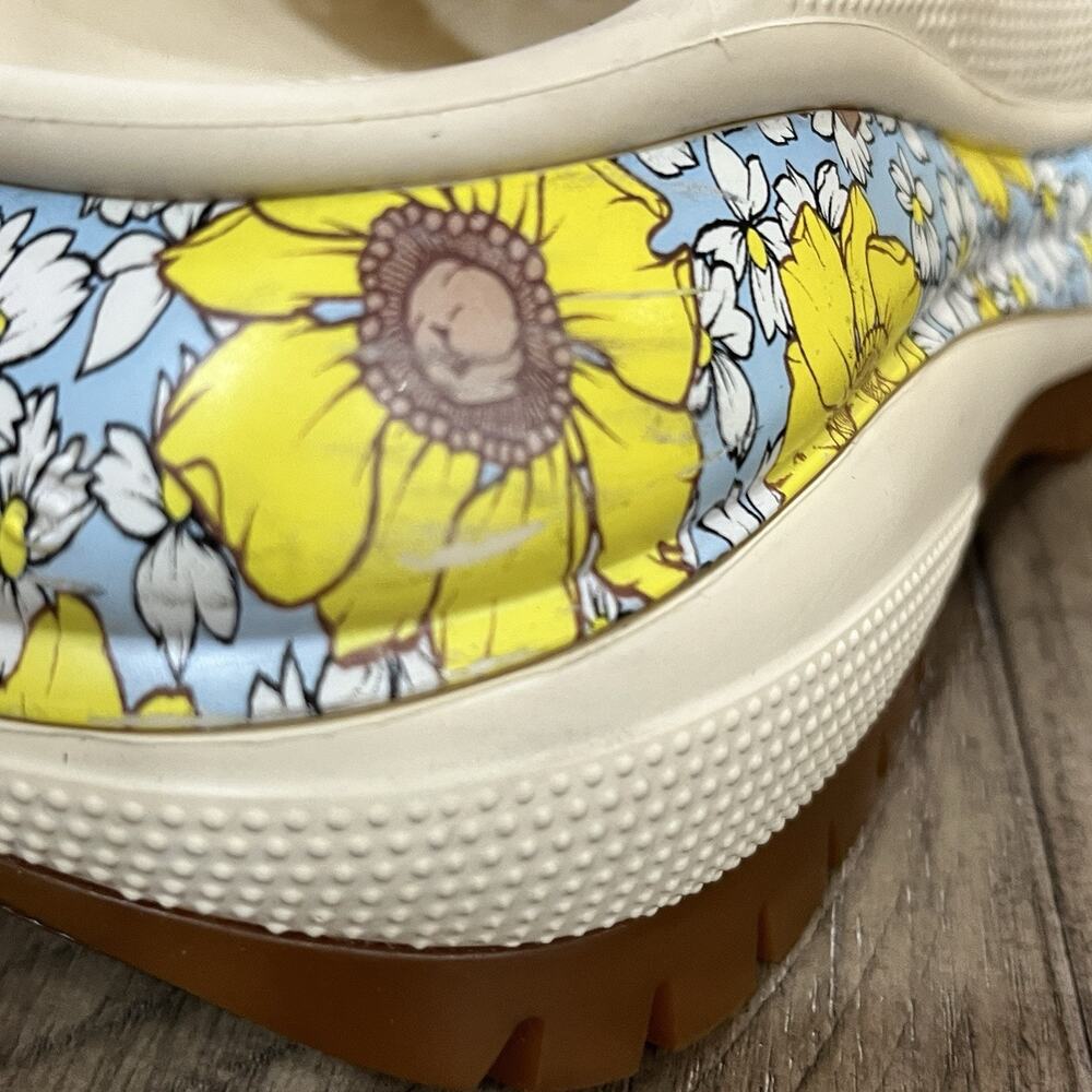 Crocs Mega Crush Retro Floral Clogs Womens W6 Vanilla Yellow Blue Platform Shoes - Picture 11 of 14